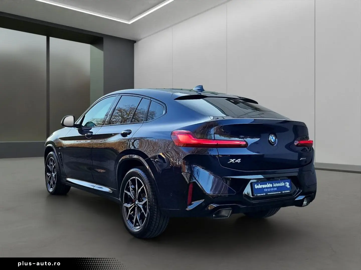 BMW X4 xDrive20i M-SPORT LASER NAVI PANO SHZ 19