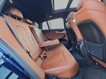 BMW X4 xDrive20i M-SPORT LASER NAVI PANO SHZ 19