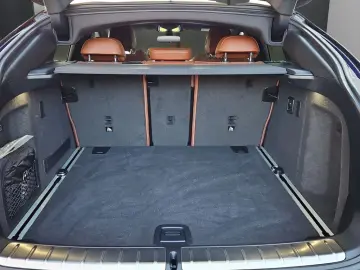 BMW X4 xDrive20i M-SPORT LASER NAVI PANO SHZ 19