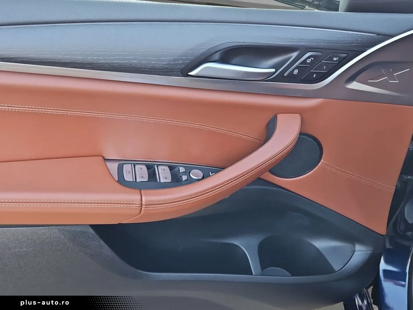 BMW X4 xDrive20i M-SPORT LASER NAVI PANO SHZ 19