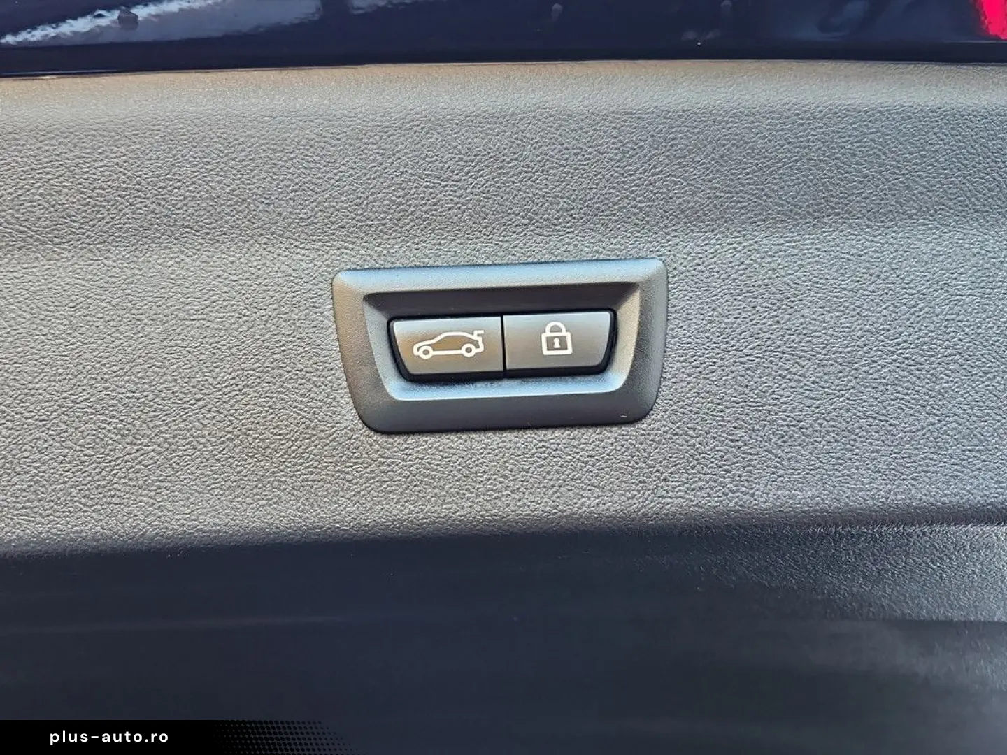 BMW X4 xDrive20i M-SPORT LASER NAVI PANO SHZ 19