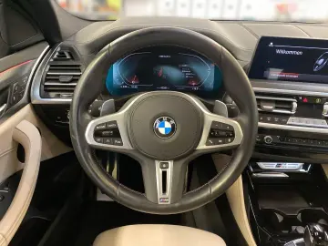 BMW X4 M40i M Paket Winterpaket Navi  AHK Panoramada