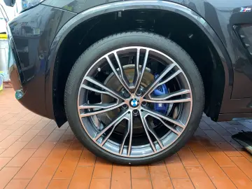 BMW X4 M40i M Paket Winterpaket Navi  AHK Panoramada