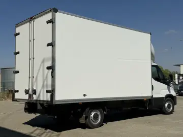 Iveco Daily Flexbox 35S14