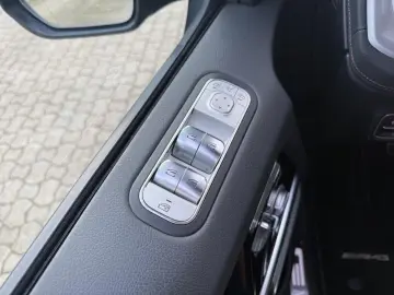 MERCEDES-BENZ G 450 d AMG Night StHzg AHK SHD MANUFA&hellip;