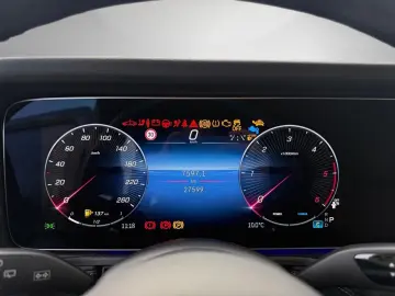 MERCEDES-BENZ G 450 d AMG Night StHzg AHK SHD MANUFA&hellip;