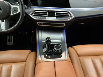 BMW X5 xDrive30d M Sport AHK Pano Driv.Ass. 360