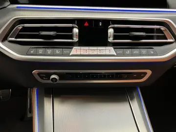 BMW X5 xDrive30d M Sport AHK Pano Driv.Ass. 360