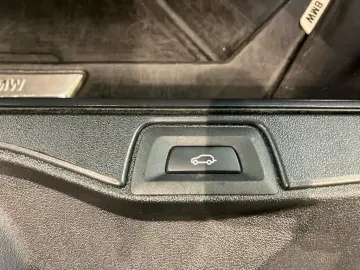 BMW X5 xDrive30d M Sport AHK Pano Driv.Ass. 360