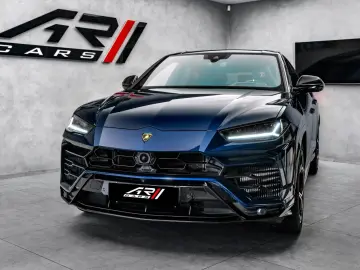 LAMBORGHINI Urus 4.0 V8
