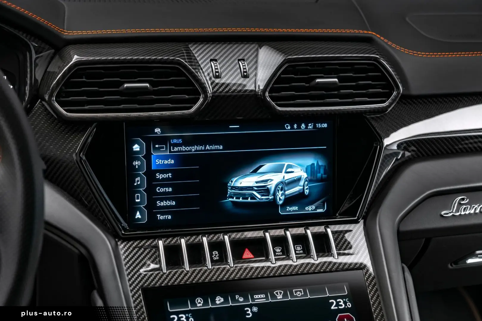 LAMBORGHINI Urus 4.0 V8