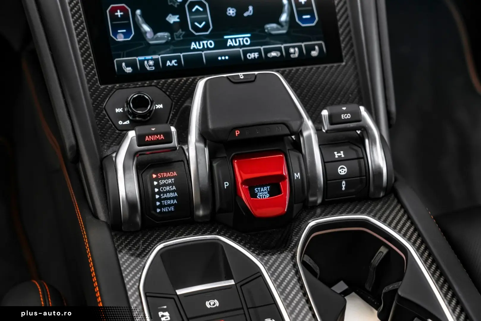 LAMBORGHINI Urus 4.0 V8