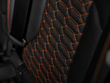 LAMBORGHINI Urus 4.0 V8