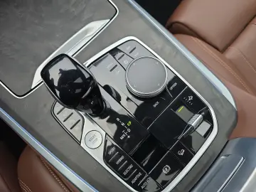 BMW X5 xDrive45e M Sportpaket 20 Zoll AHK Panorama K