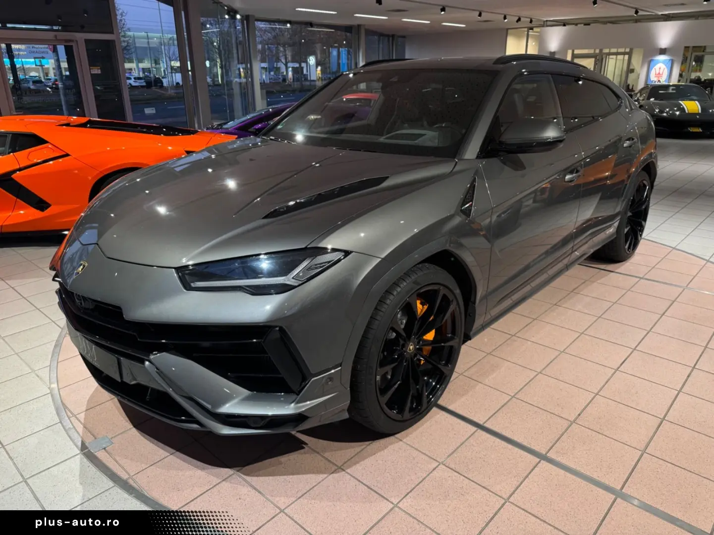LAMBORGHINI Urus S PANORAMA B&O STYLE AKRAPOVIC