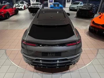 LAMBORGHINI Urus S PANORAMA B&O STYLE AKRAPOVIC