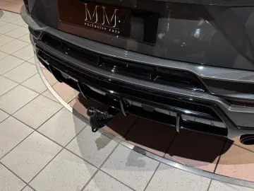 LAMBORGHINI Urus S PANORAMA B&O STYLE AKRAPOVIC