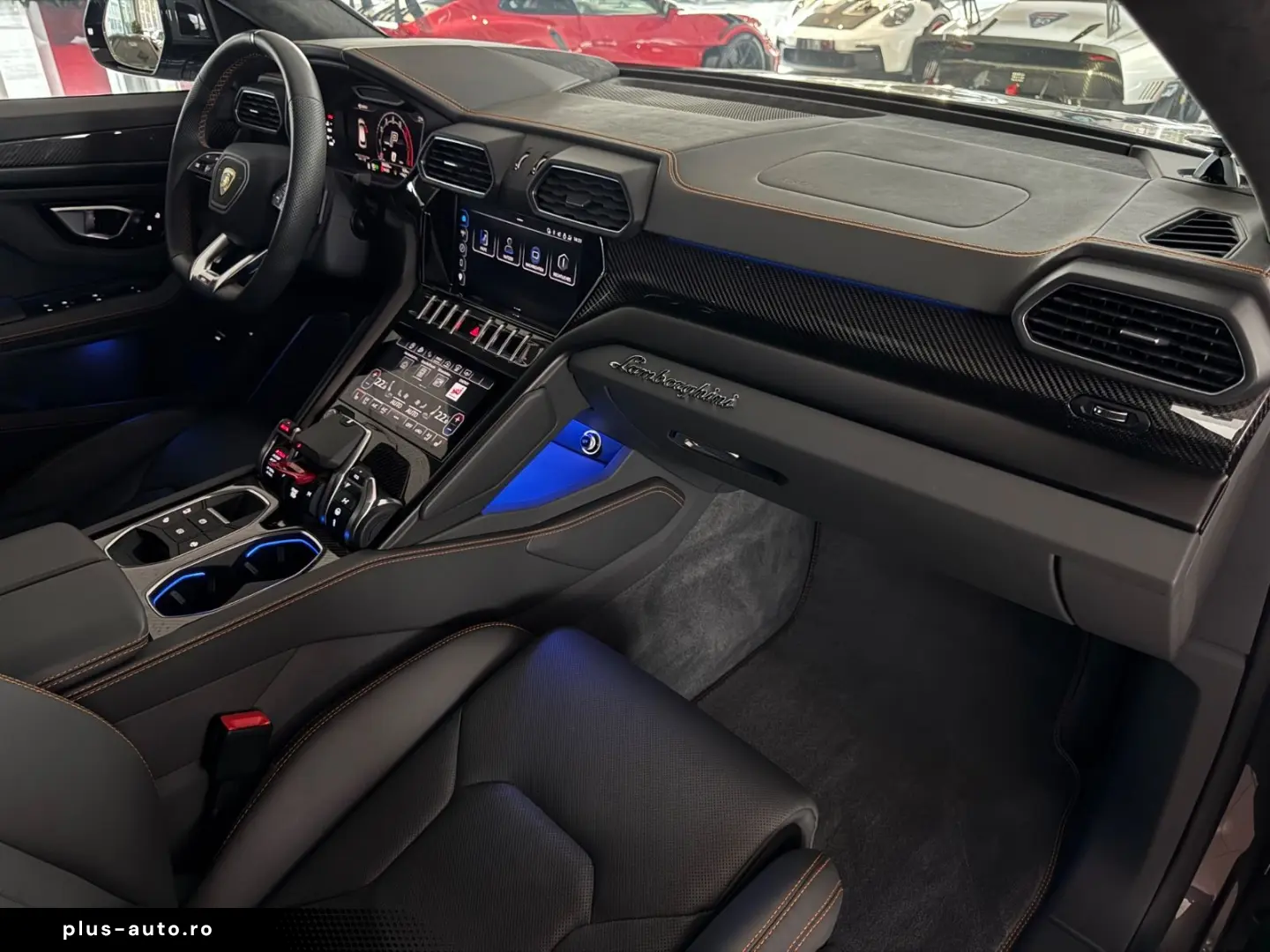 LAMBORGHINI Urus S PANORAMA B&O STYLE AKRAPOVIC