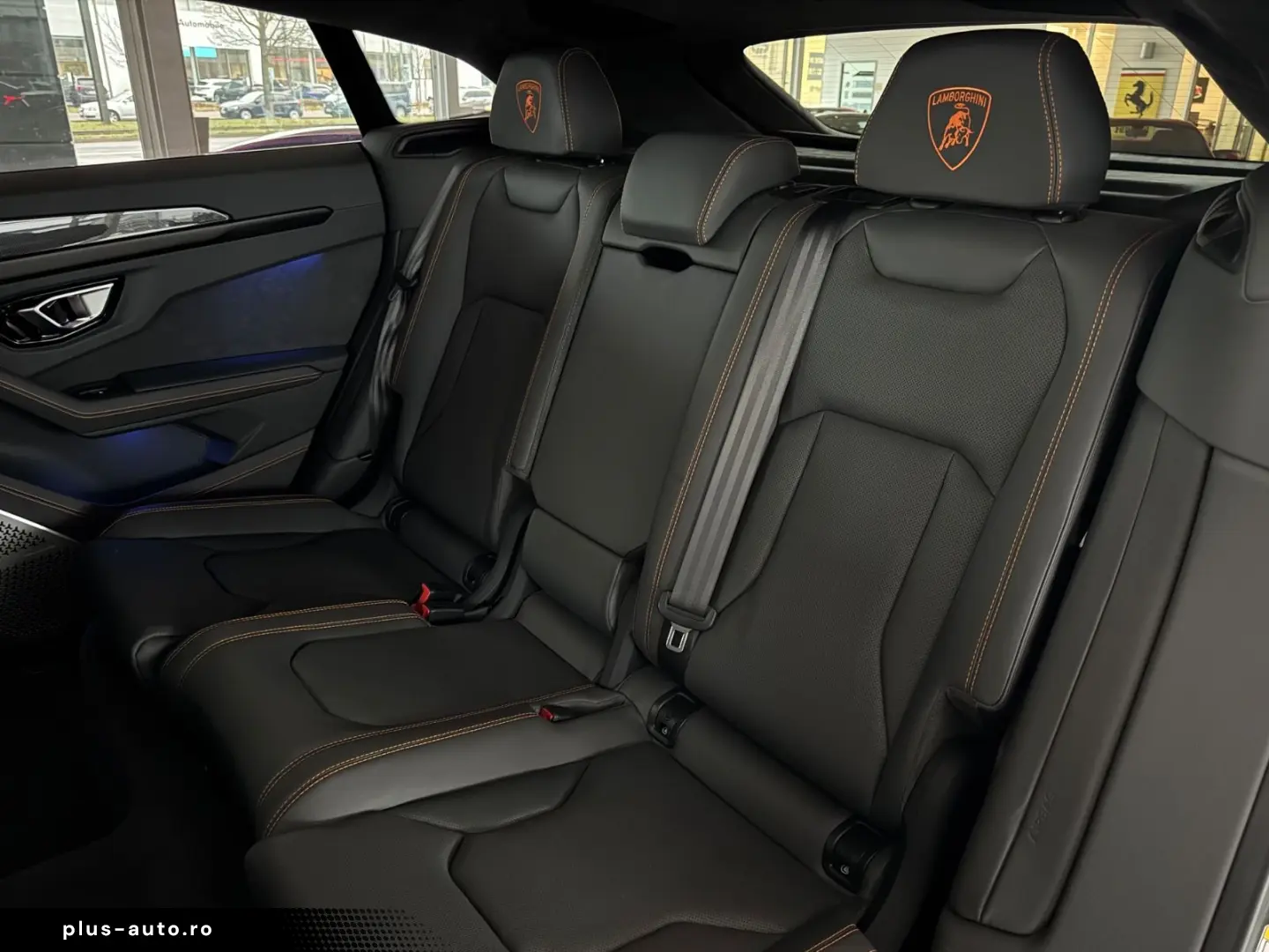 LAMBORGHINI Urus S PANORAMA B&O STYLE AKRAPOVIC