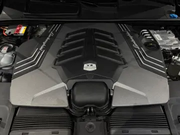 LAMBORGHINI Urus S PANORAMA B&O STYLE AKRAPOVIC