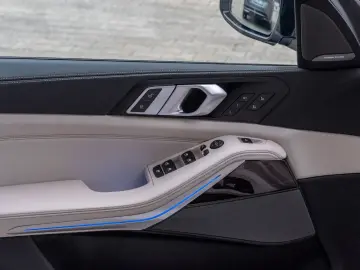 BMW X5 30d M SPORT.MASSAGE.SOFTC.LUFT.SKY.DR.ASS.PRO