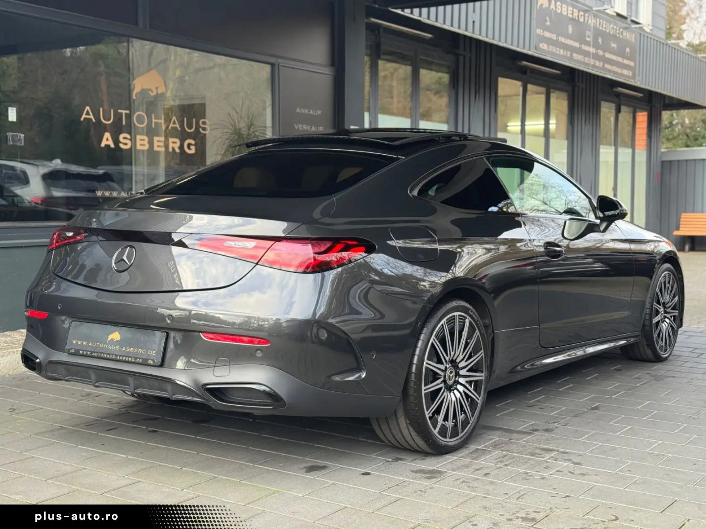 MERCEDES-BENZ CLE 300 4Matic AMG PANO  BURMEST. 20