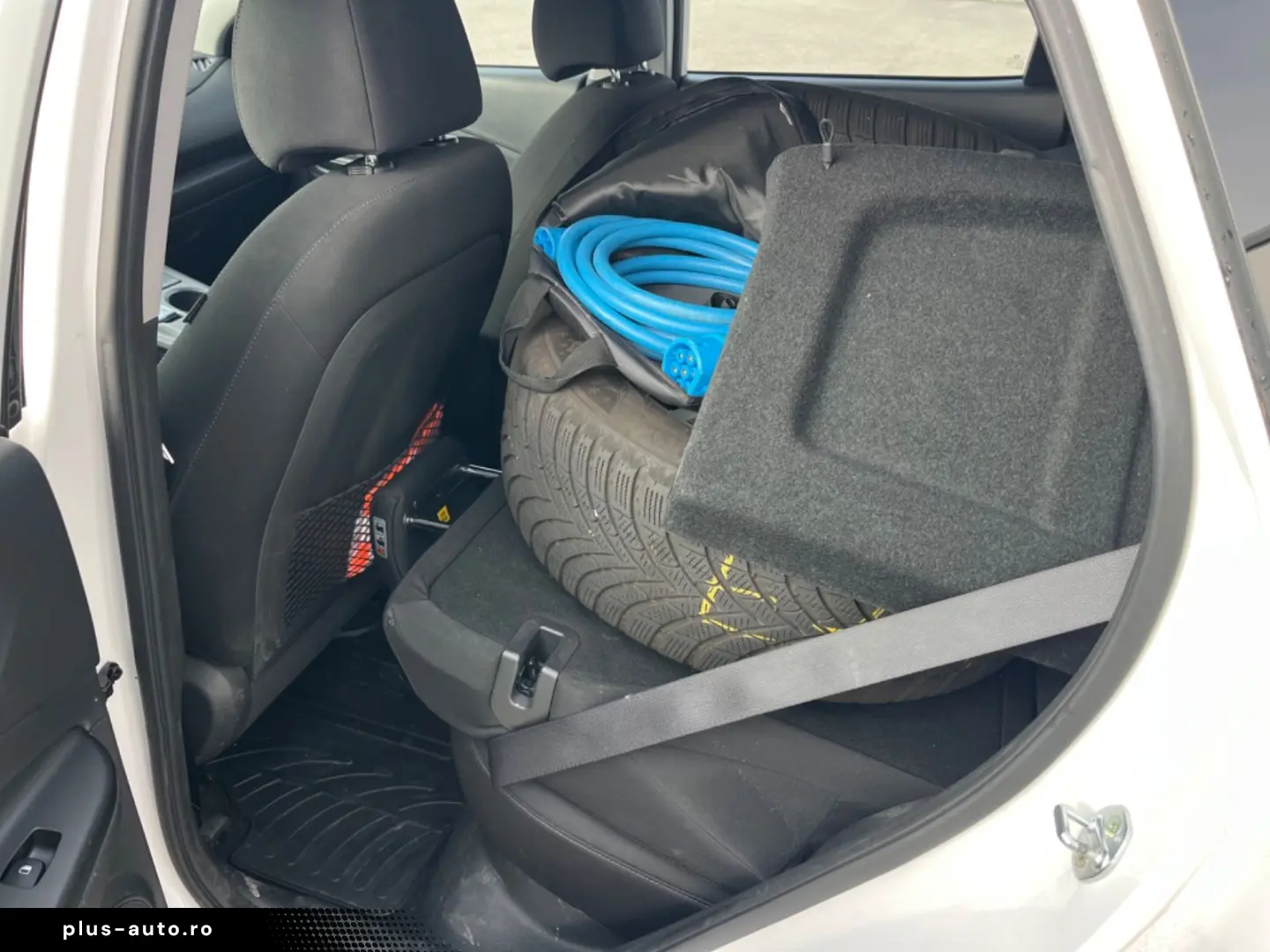 HYUNDAI Kona Elektro 2WD  64 kWh NAV KAM LED