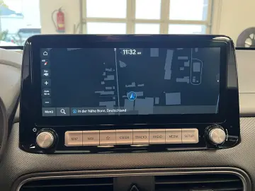 HYUNDAI Kona Trend Elektro 2WD CarPlay Navi R-Cam SOH100
