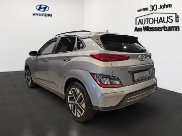 HYUNDAI KONA Trend 2WD 150KW Trend-Paket  Navigationspak