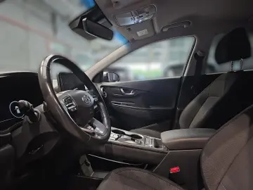 HYUNDAI KONA Trend 2WD 150KW Trend-Paket  Navigationspak