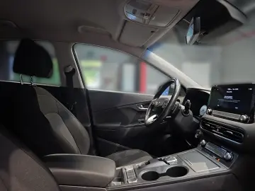 HYUNDAI KONA Trend 2WD 150KW Trend-Paket  Navigationspak