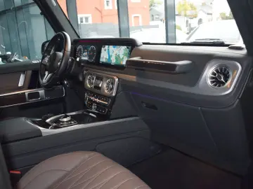 MERCEDES-BENZ G400d  AMG-Line Burmester® 3D-  Night-Paket II