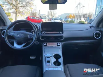 HYUNDAI KONA EV 64kW Facelift  Trend- Navi- Assistenz-Pa