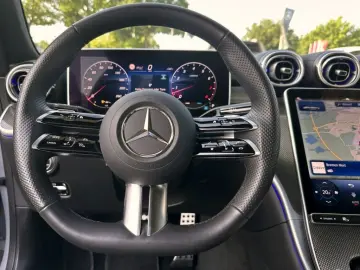 MERCEDES-BENZ CLE 300 4MATIC Coupé AMG Line PANORAMA