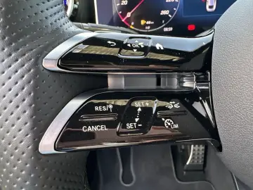 MERCEDES-BENZ CLE 300 4MATIC Coupé AMG Line PANORAMA