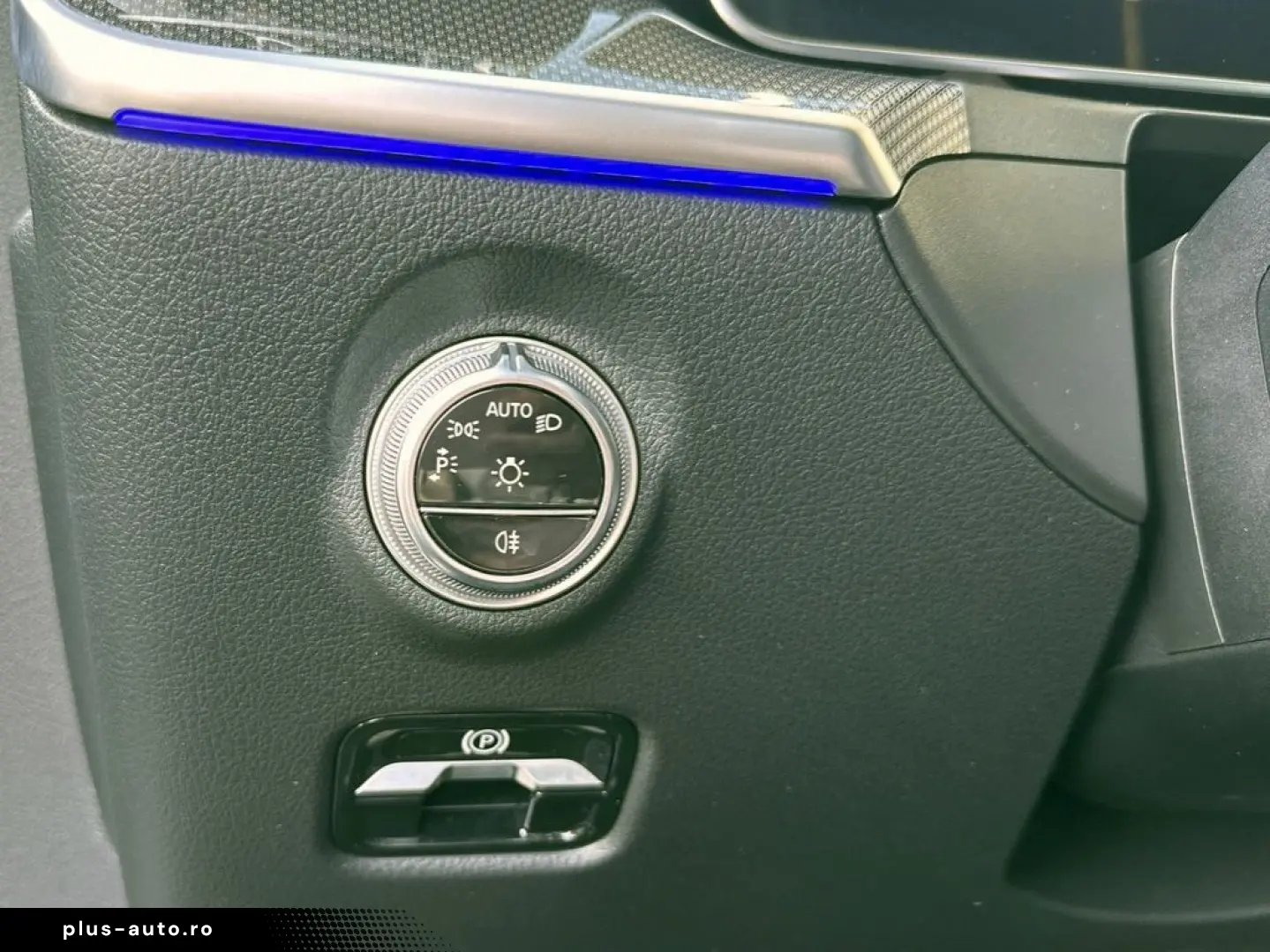 MERCEDES-BENZ CLE 300 4MATIC Coupé AMG Line PANORAMA