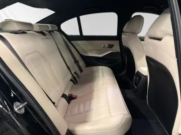 BMW M340d xDrive M Sport Pro Head-Up Harman Kardon