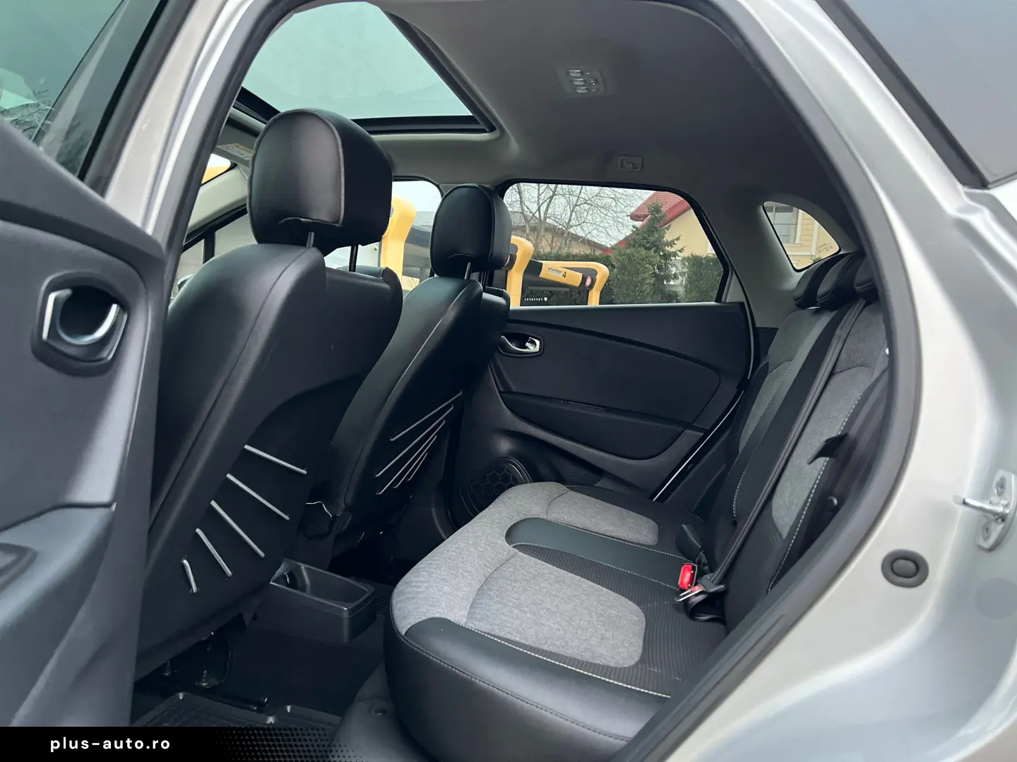 Renault Captur Facelift 1.5 dci 110cp EXTRA FULL