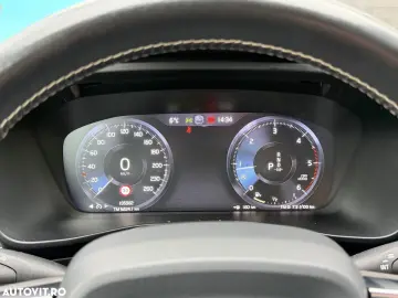 Volvo XC 40 D3 R-Design