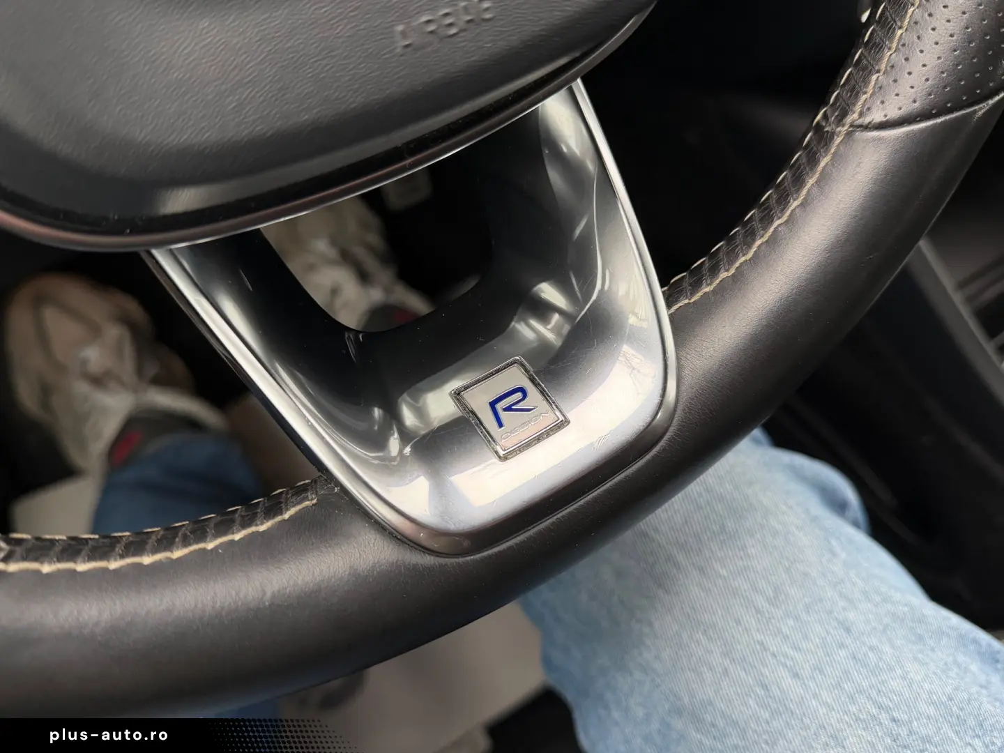 Volvo XC 40 D3 R-Design