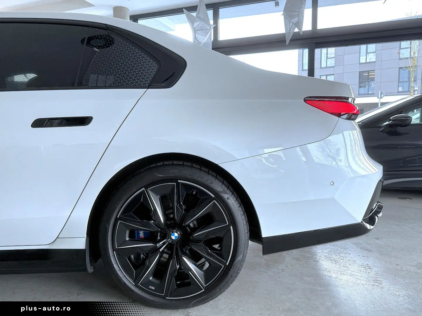 BMW M760e xDrive  Vollausstattung FULL Unfallfrei