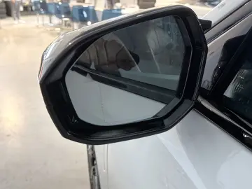 BMW M760e xDrive  Vollausstattung FULL Unfallfrei