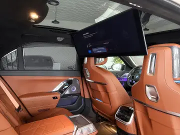 BMW M760e xDrive  Vollausstattung FULL Unfallfrei