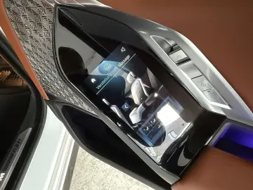 BMW M760e xDrive  Vollausstattung FULL Unfallfrei