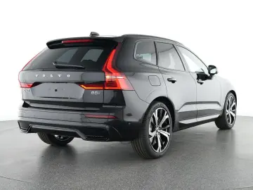 VOLVO XC60 B5 AWD Ultra Dark 360  ACC HUD LUFT 4xSHZ