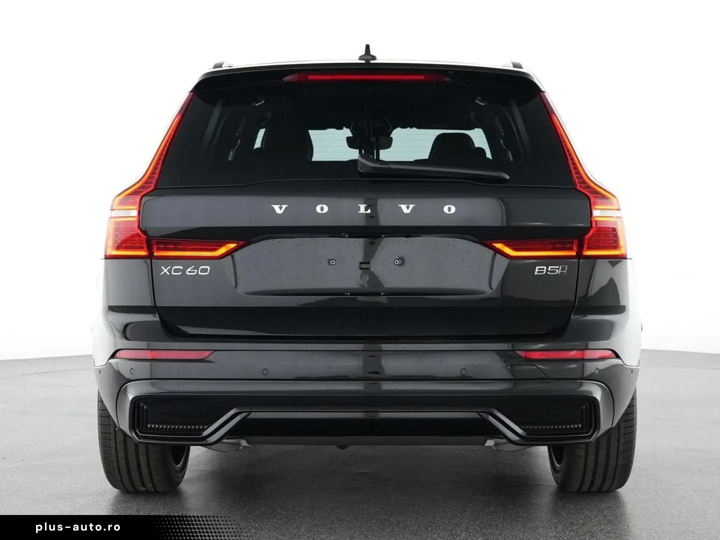 VOLVO XC60 B5 AWD Ultra Dark 360  ACC HUD LUFT 4xSHZ