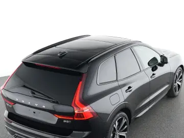 VOLVO XC60 B5 AWD Ultra Dark 360  ACC HUD LUFT 4xSHZ
