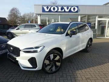 VOLVO XC60 Plus Dark T6 AWD 360  FOUR-C AHK BLIS PANO