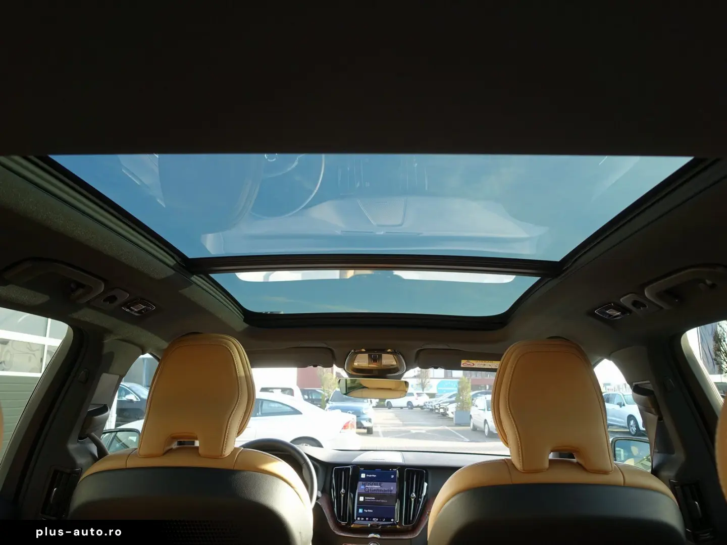 VOLVO XC60 Plus Dark T6 AWD 360  FOUR-C AHK BLIS PANO