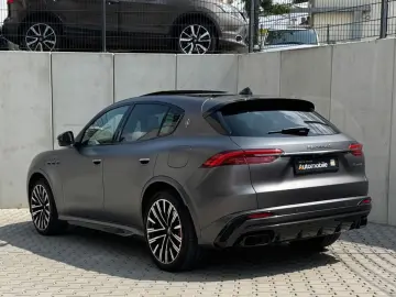 MASERATI Grecale Trofeo 4WD Luft Pano Carbon Garantie2028